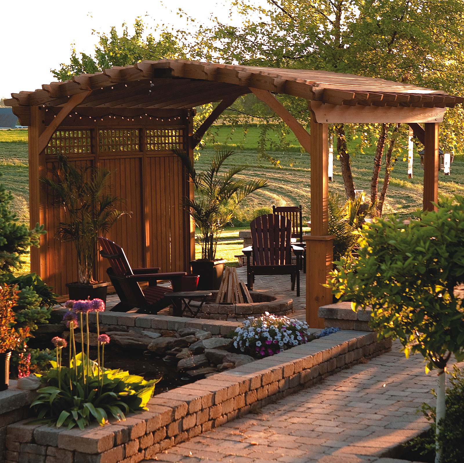 Pergola Privacy Wall